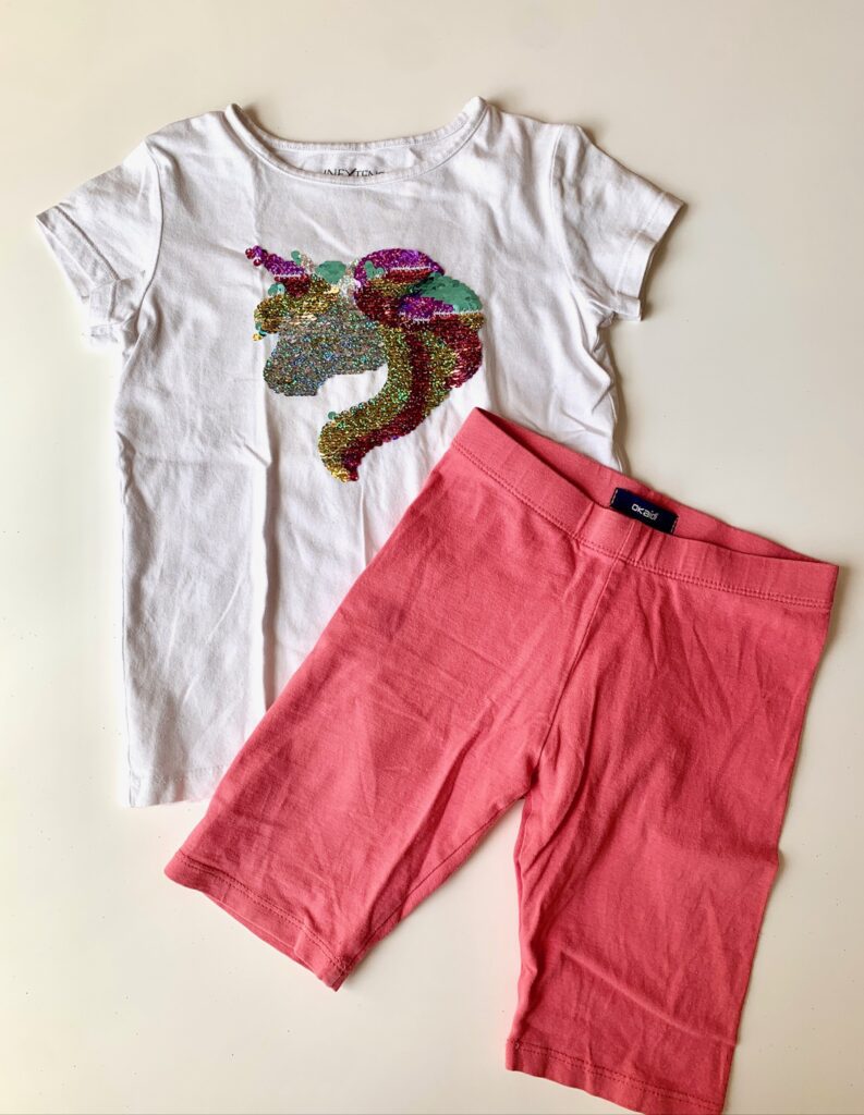 Ensemble sequins licorne Auchan (In Extenso...)