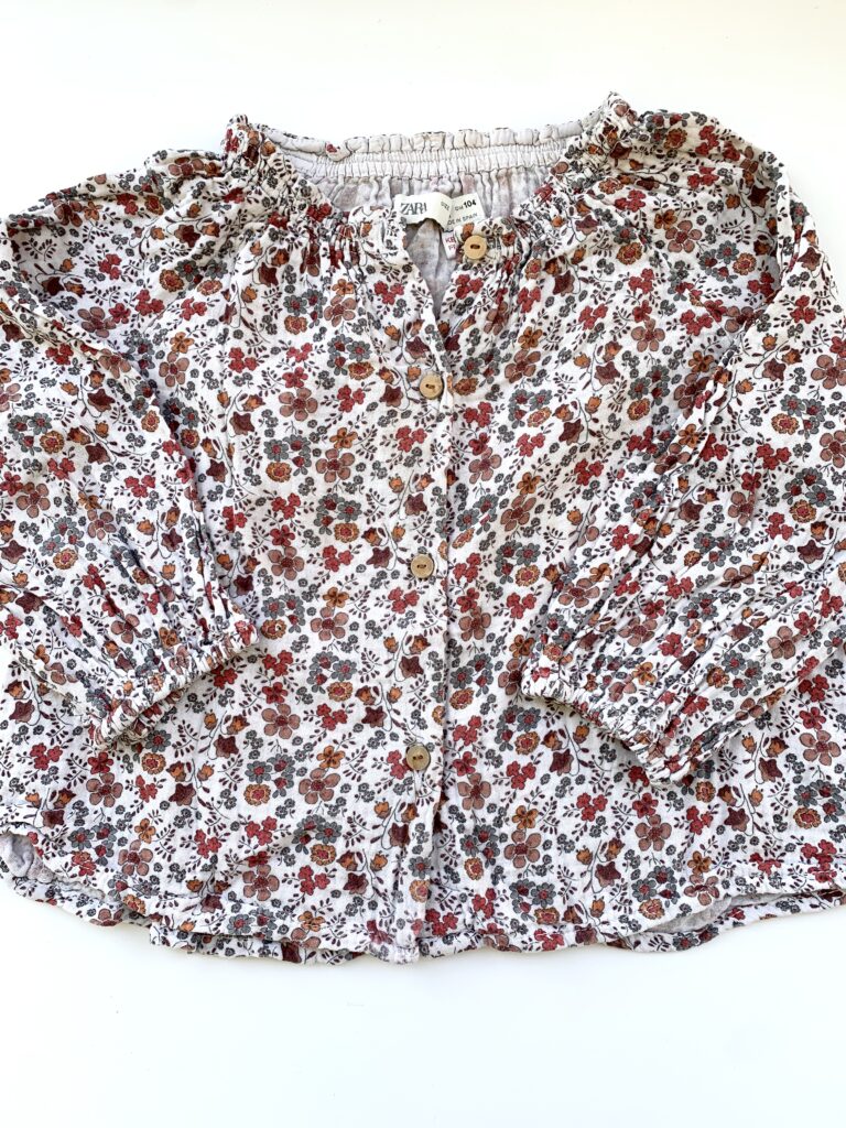 Blouse fleurie manches longues Zara