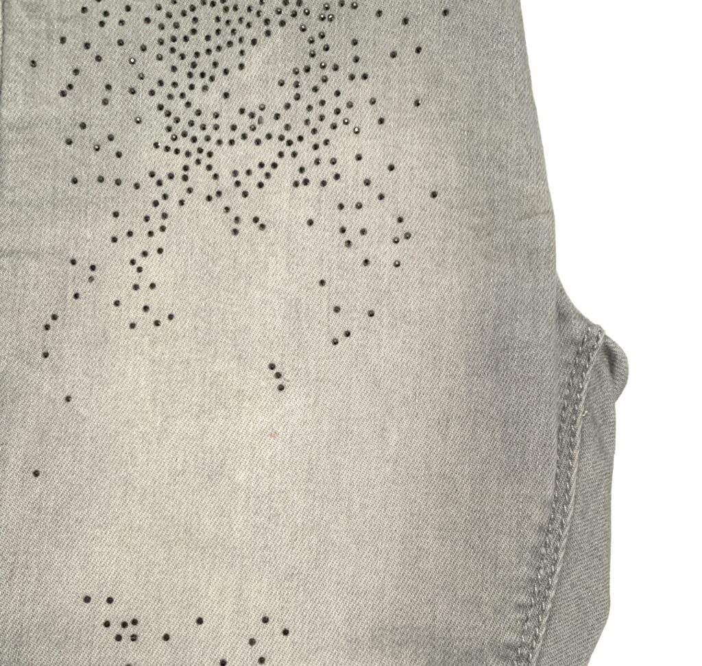 Jean slim avec strass