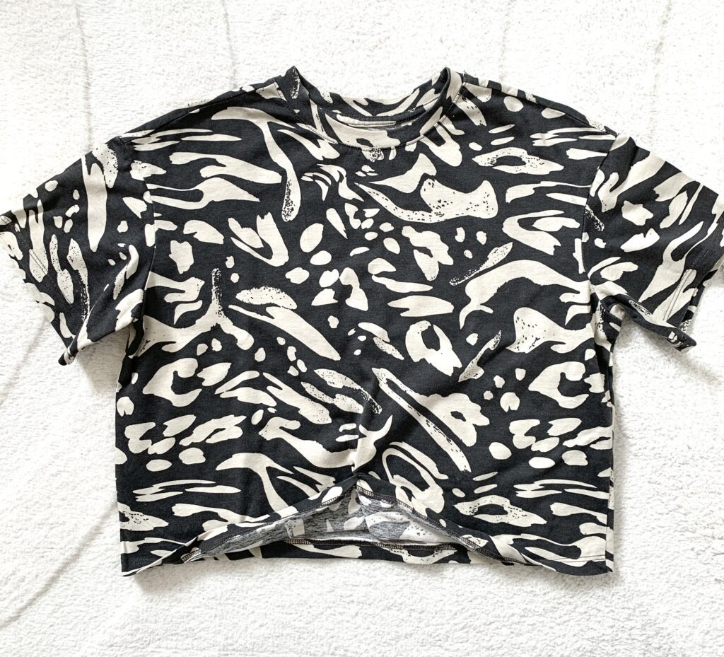 T-shirt large et court H&M